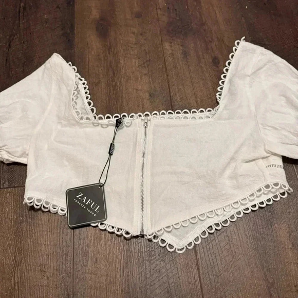 NWT MINI  EYELET COTTON TOP 8 - Picture 3 of 5